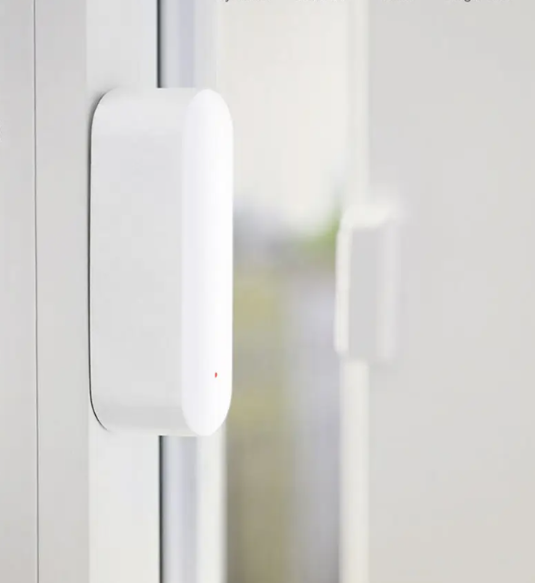 Smart Wi-Fi Door/Window Sensor with App Notification Alert.